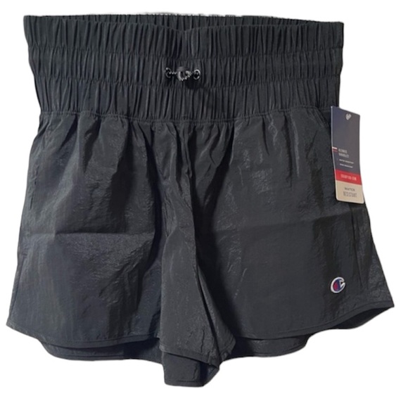 NWT: CHAMPION Women’s Woven Shorts, Moisture Lightweight Gym Shorts Size Medium - Picture 2 of 10